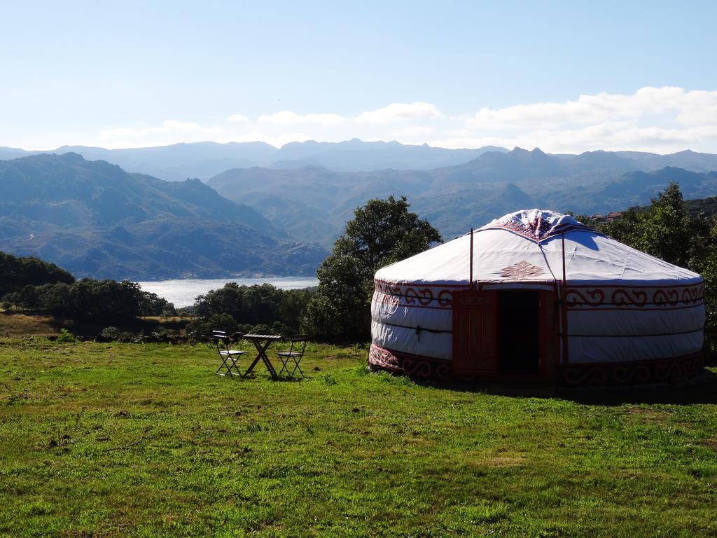 Nomad Planet Hotel Fiaes do Rio Bilik gambar